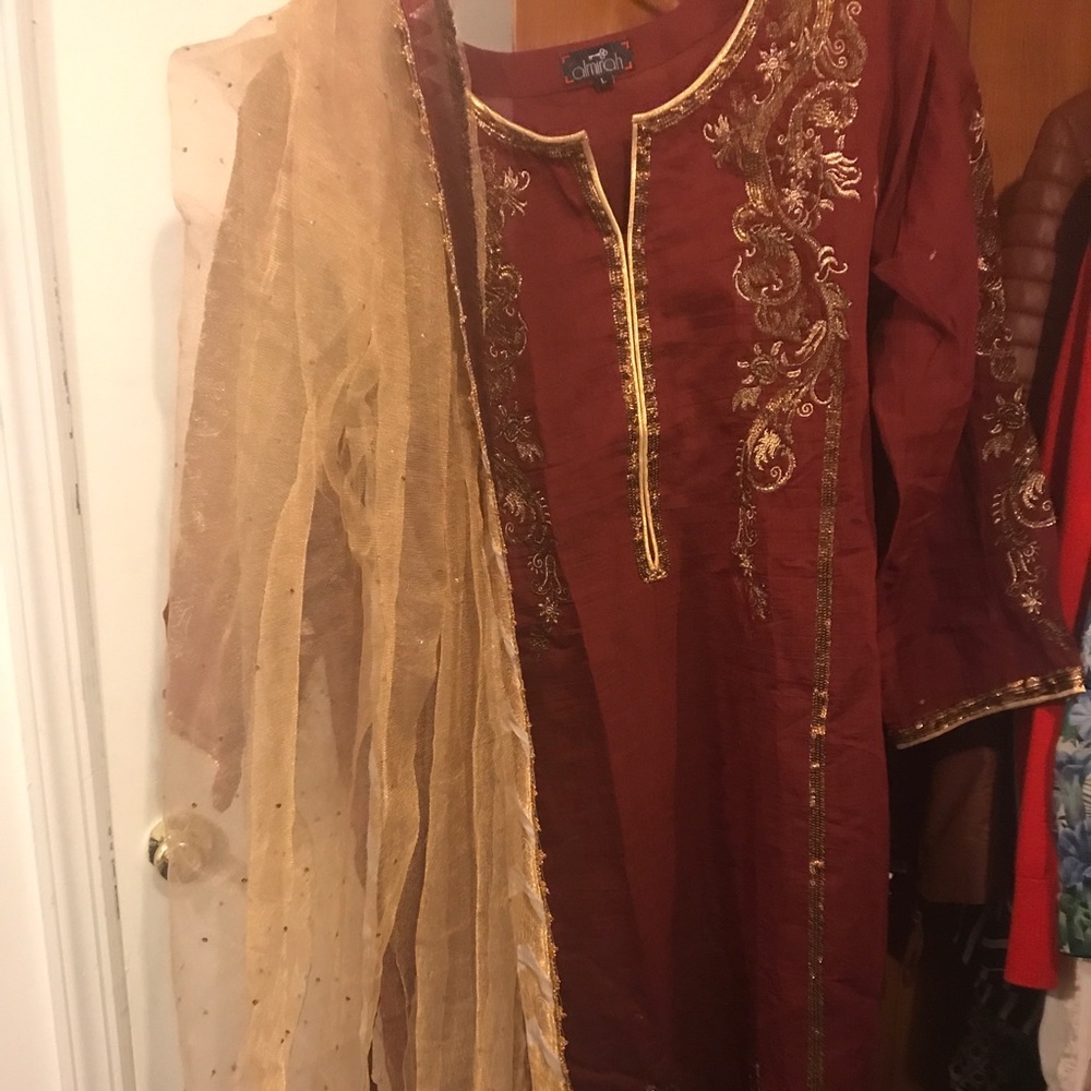 Junaid Jamshed luxury collection